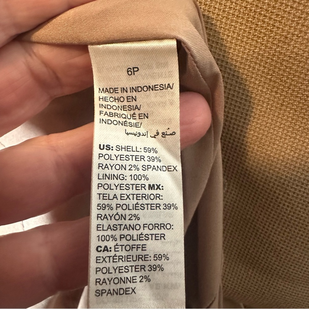 White House Black Market Tan Blazer - Picture 6 of 11
